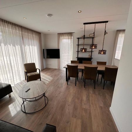 Luxe Villa Op Vakantiepark De Koorn-Aar Den Burg Buitenkant foto